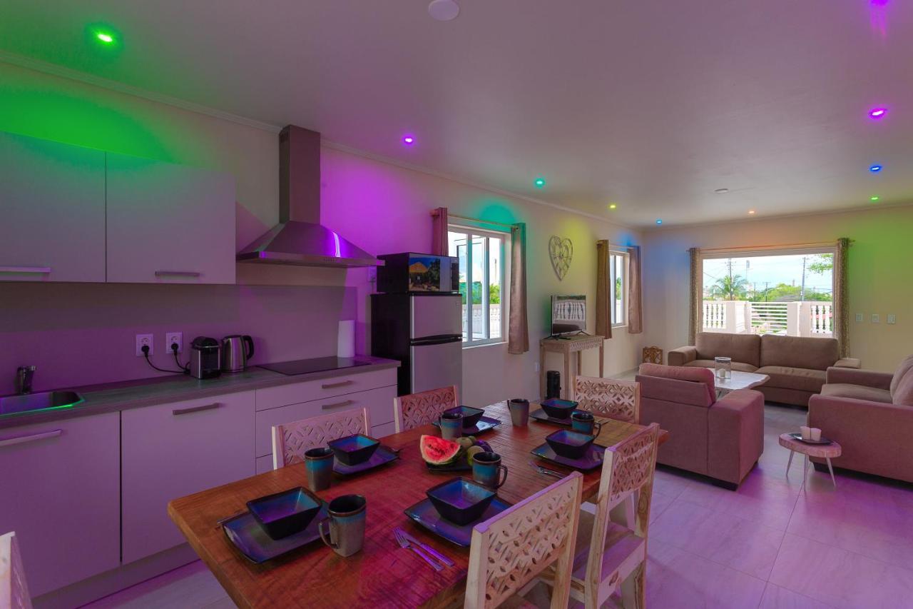 Lovely Caribbean Family Villa With Private Pool Виллемстад Экстерьер фото